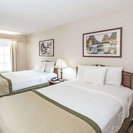 Baymont By Wyndham Valdosta At Valdosta Mall Luaran gambar