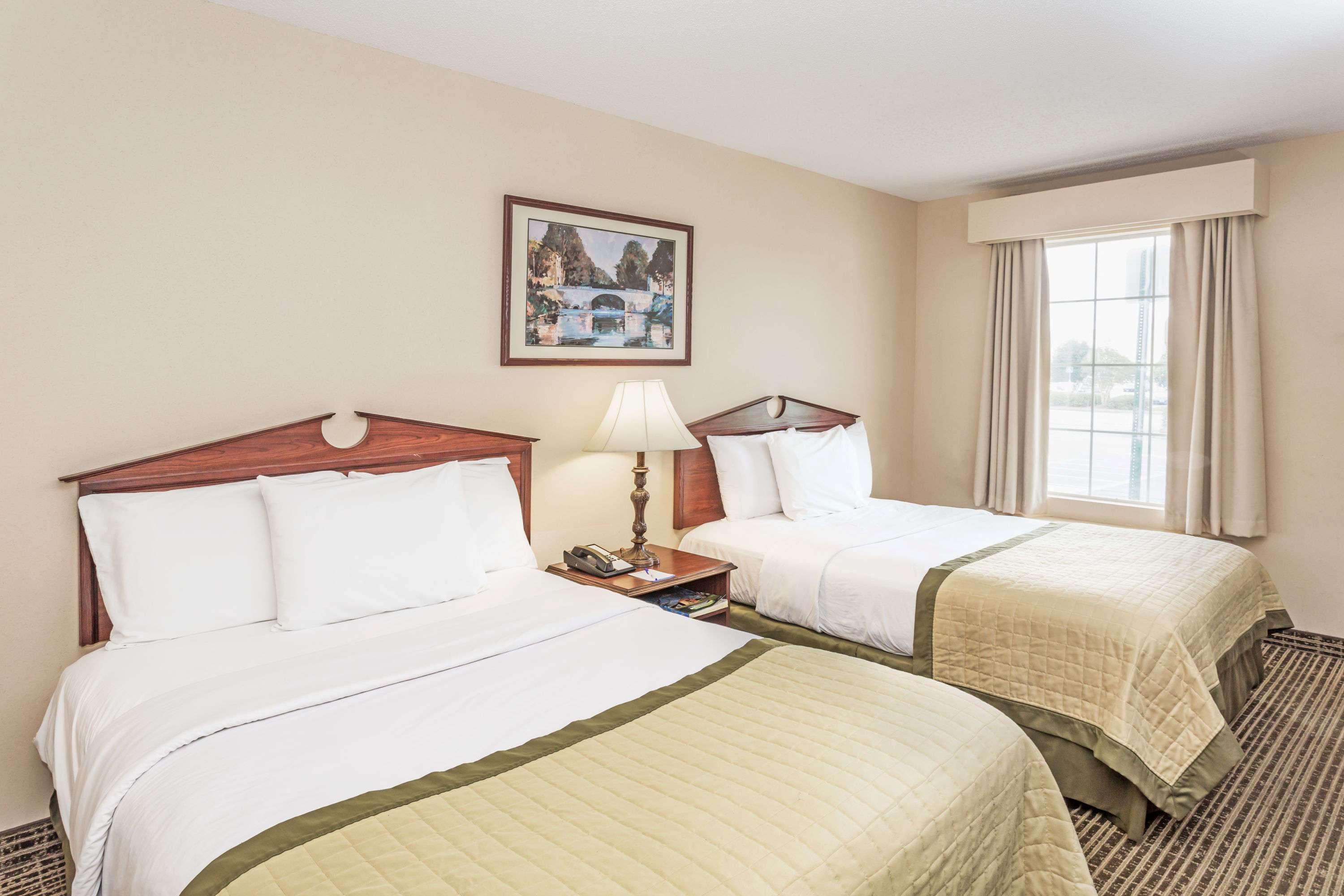 Baymont By Wyndham Valdosta At Valdosta Mall Luaran gambar