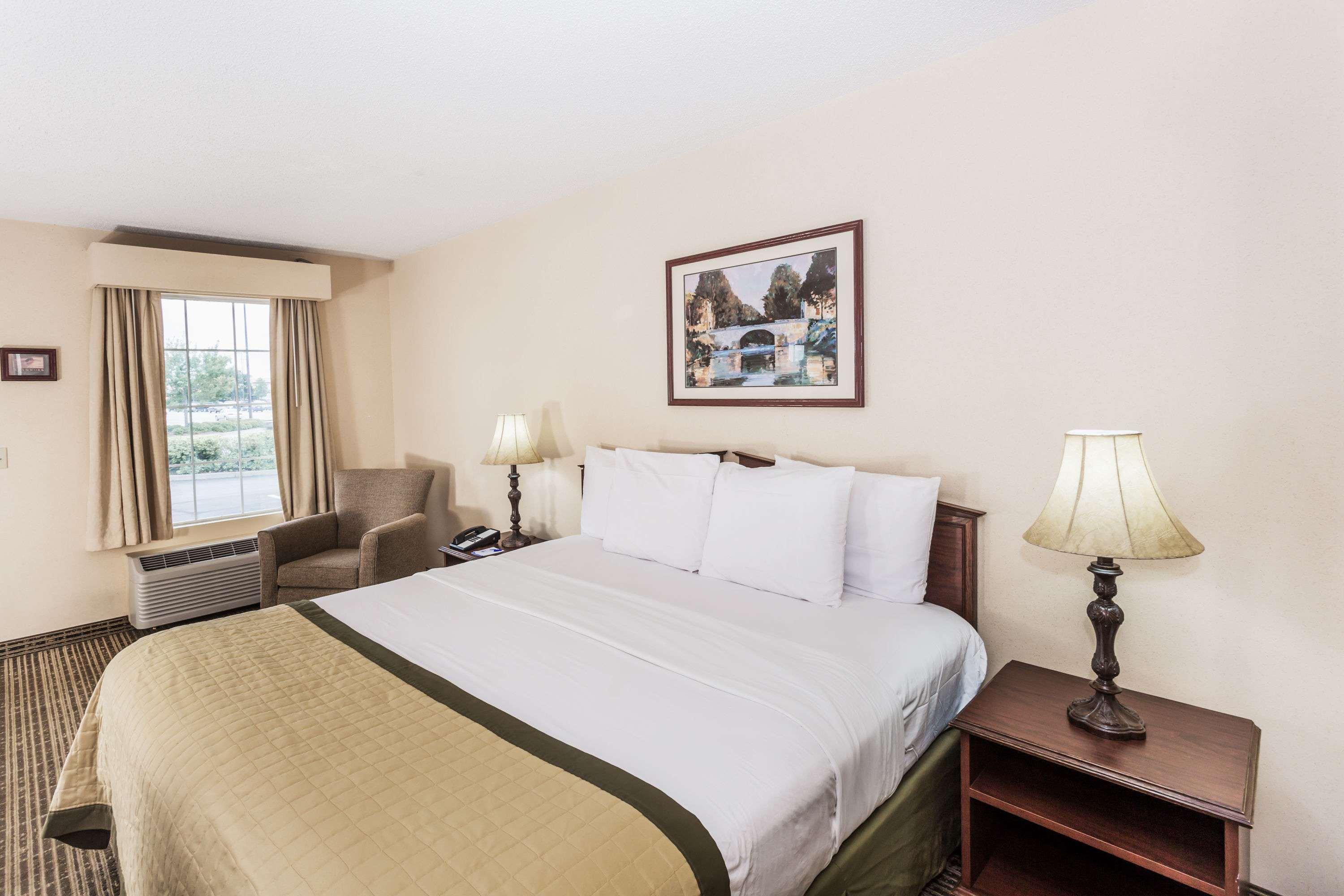 Baymont By Wyndham Valdosta At Valdosta Mall Luaran gambar