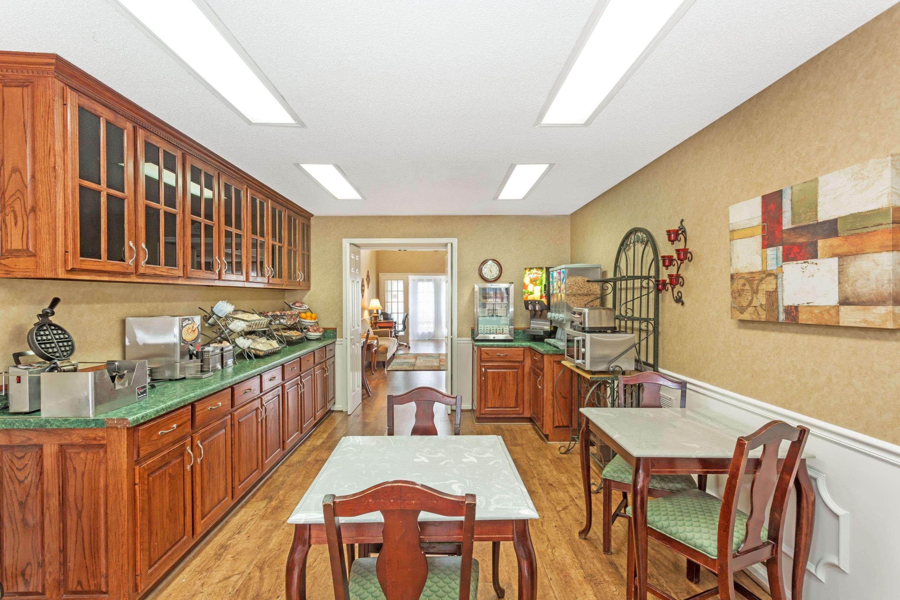 Baymont By Wyndham Valdosta At Valdosta Mall Luaran gambar