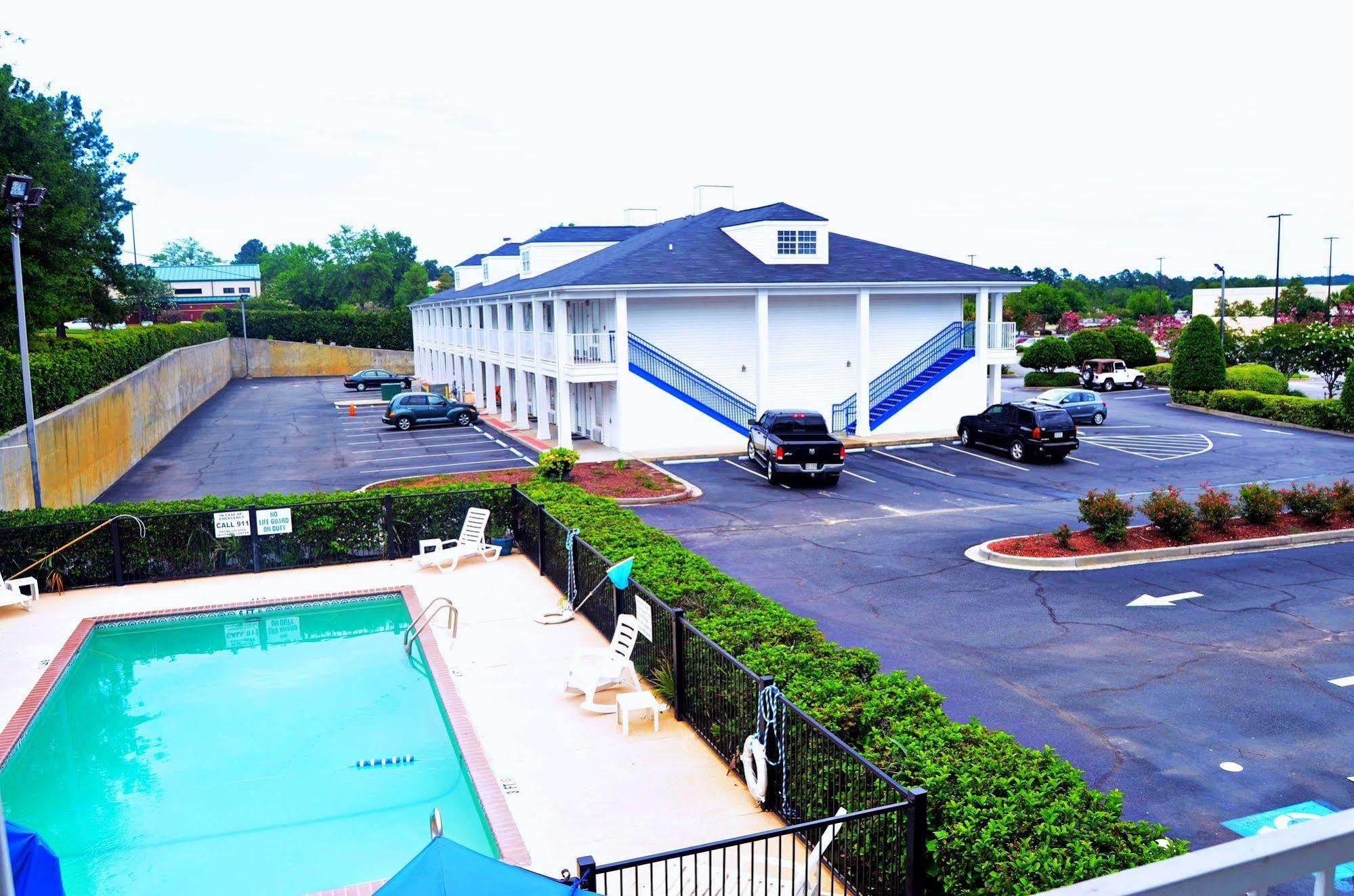 Baymont By Wyndham Valdosta At Valdosta Mall Luaran gambar